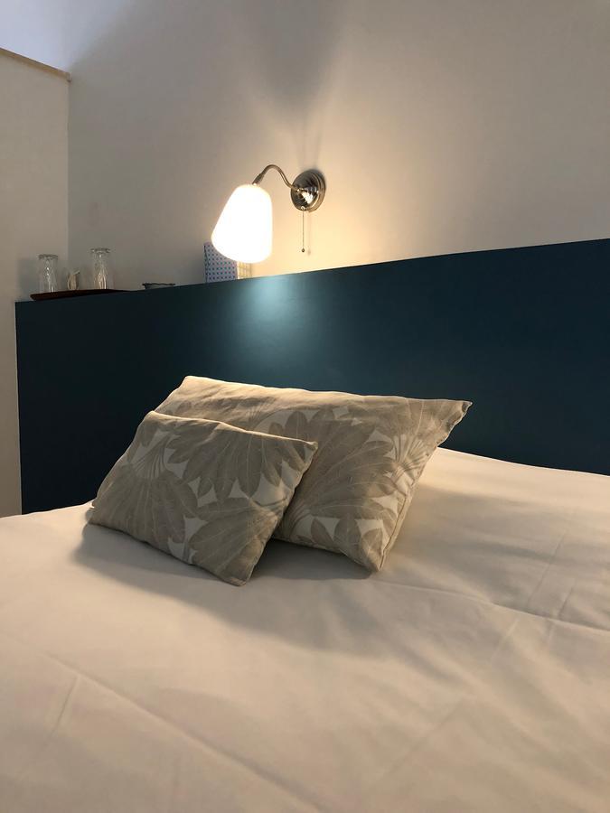 La Basse Cour Hotel Tanlay Bagian luar foto